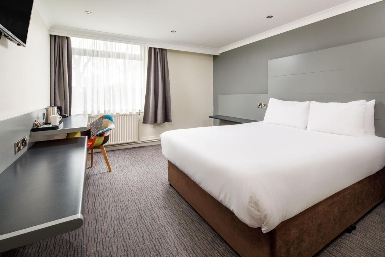 Mercure Abbots Well 4* Честер