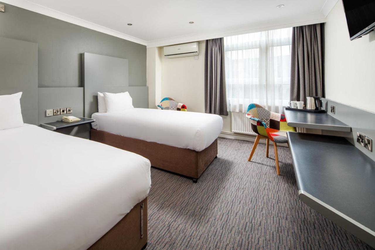 Mercure Abbots Well Отель Честер