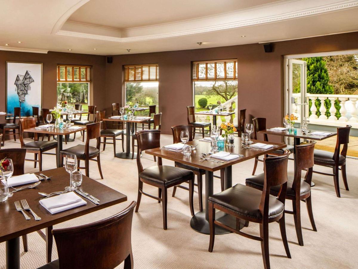 Отель Mercure Abbots Well Честер
